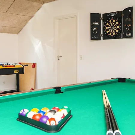 Luxury Retreat In Vorupor Дом отдыха *