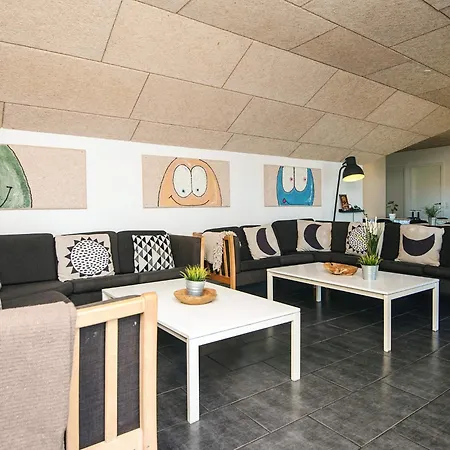 Дом отдыха Luxury Retreat In Vorupor *