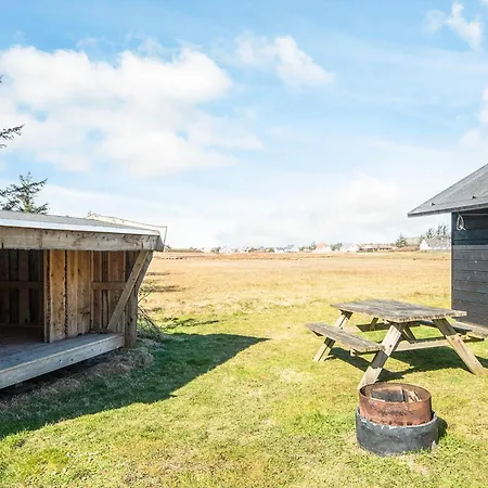 Luxury Retreat In Vorupor *