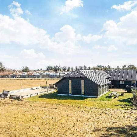 Luxury Retreat In Vorupor Дом отдыха