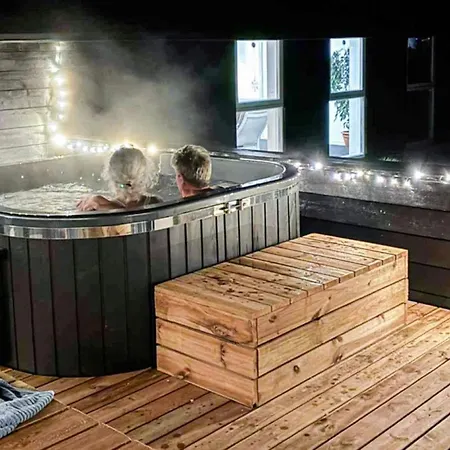 Vakantiehuis Luxury Retreat In Vorupor *