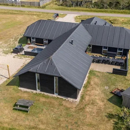 Дом отдыха Luxury Retreat In Vorupor Snedsted