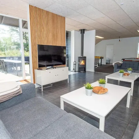 Дом отдыха Luxury Retreat In Vorupor *
